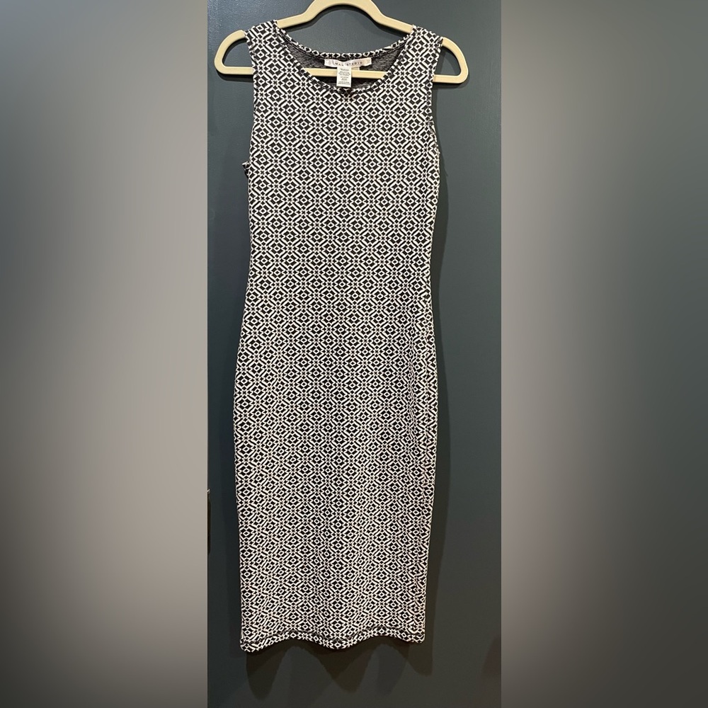 Max Studio Black and White Geometric Pattern Dress